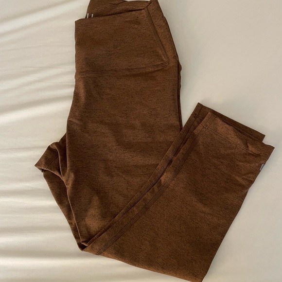 NOBULL Other - NOBULL high-rise crop (plush heather)